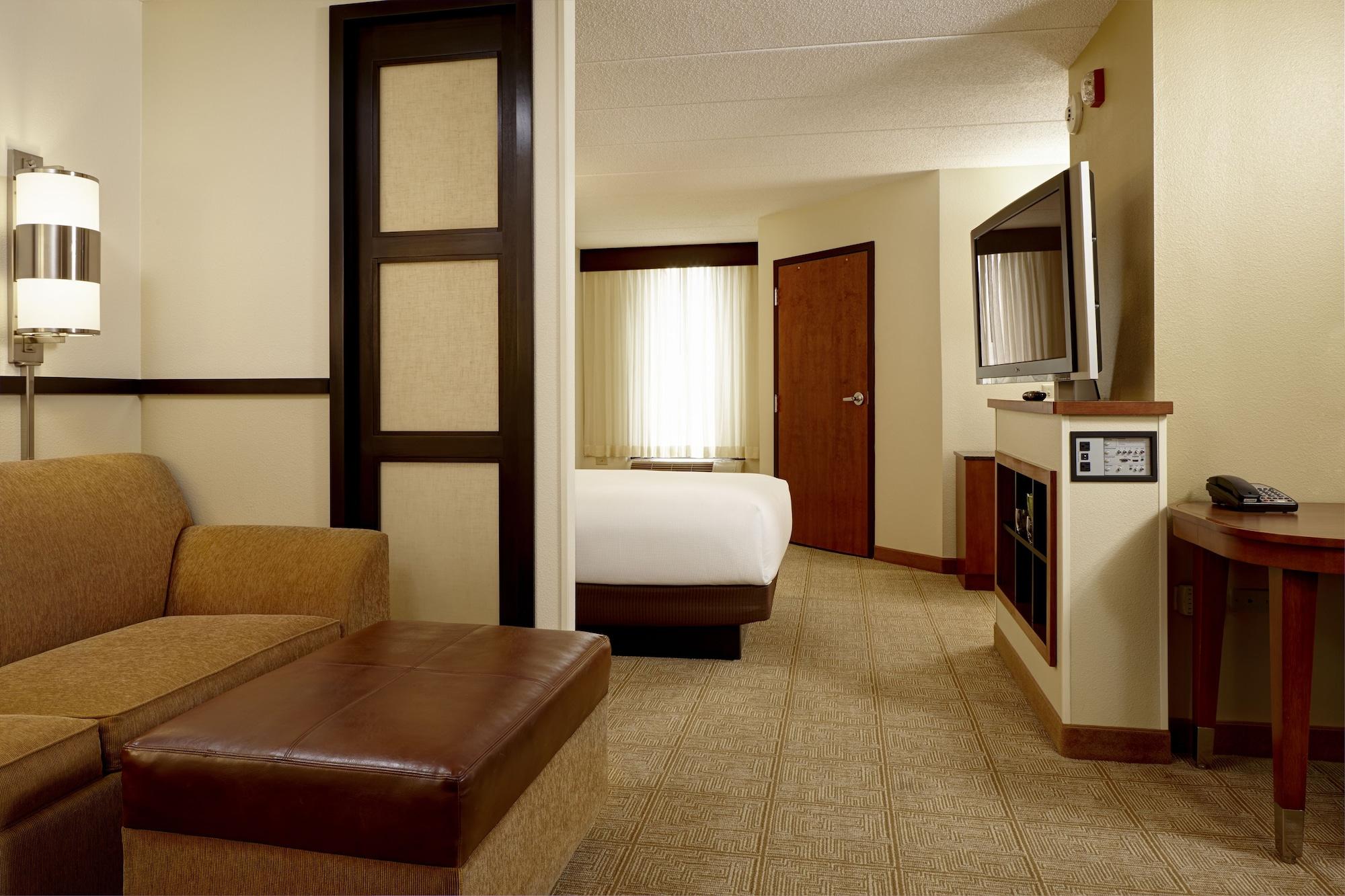 Hyatt Place Detroit/Utica Bagian luar foto