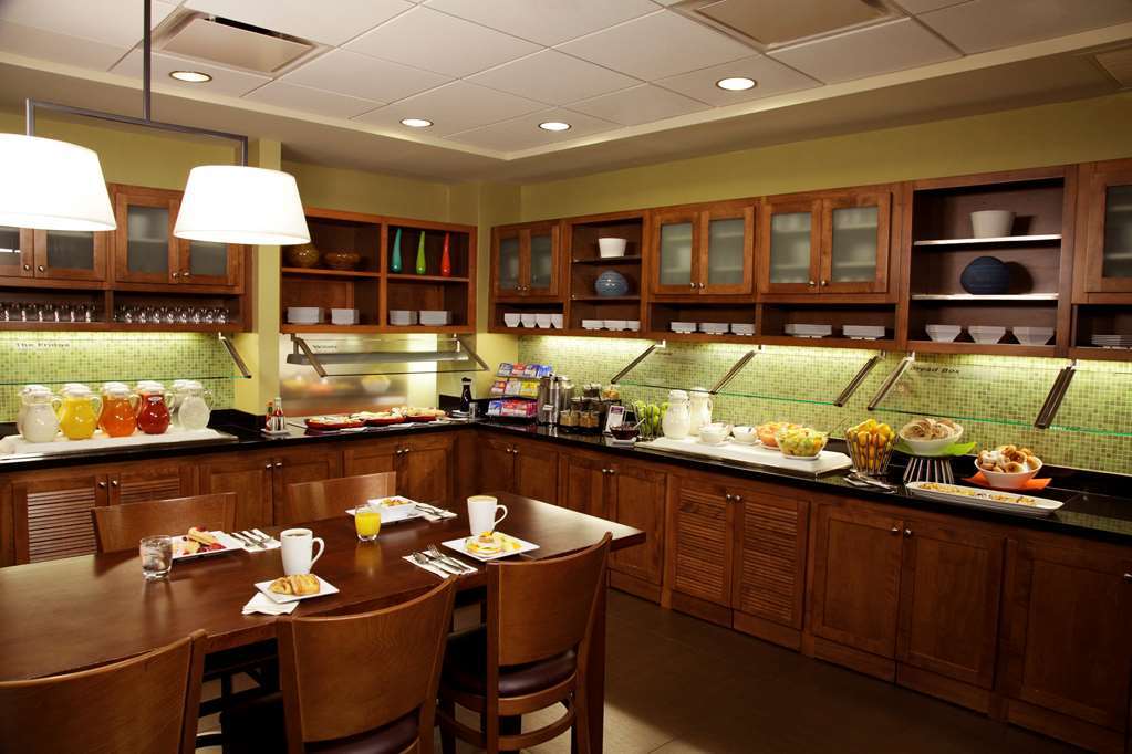 Hyatt Place Detroit/Utica Restoran foto